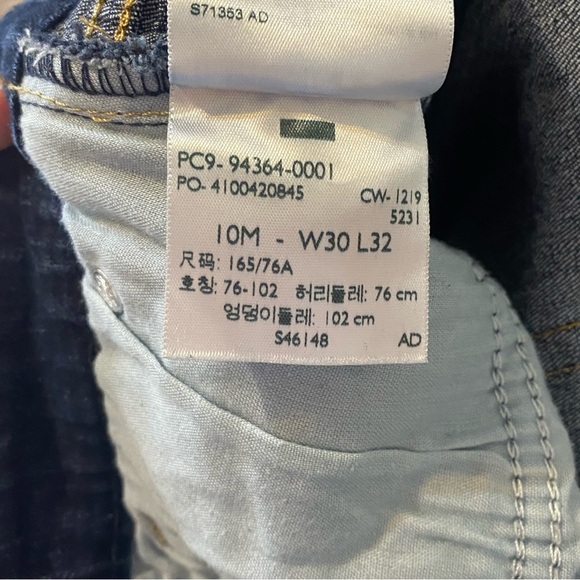 Signature By Levi’s 10M Modern Boot Cut Jeans - Picture 8 of 8
